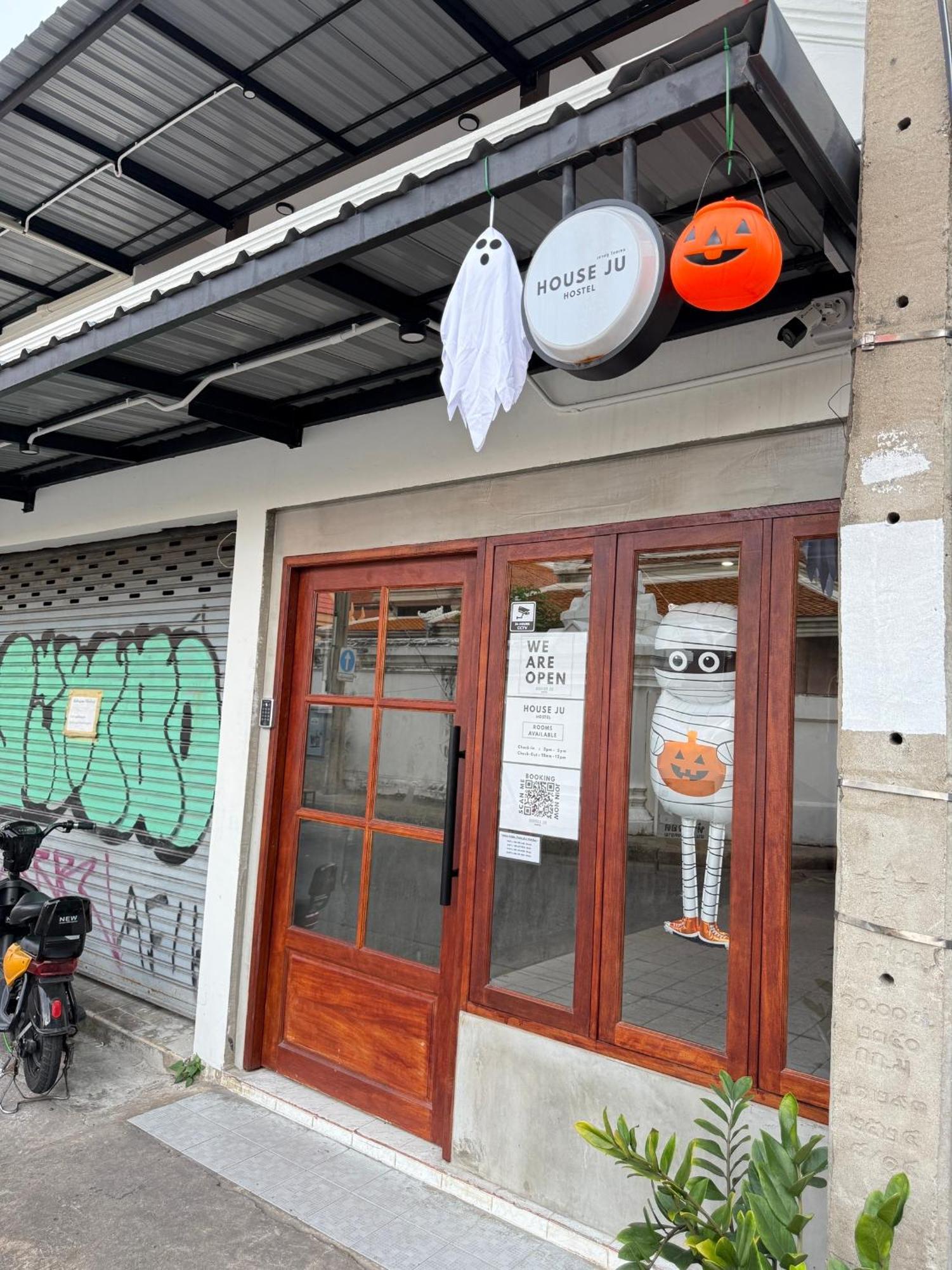 Hostel House Ju Bangkok Zewnętrze zdjęcie