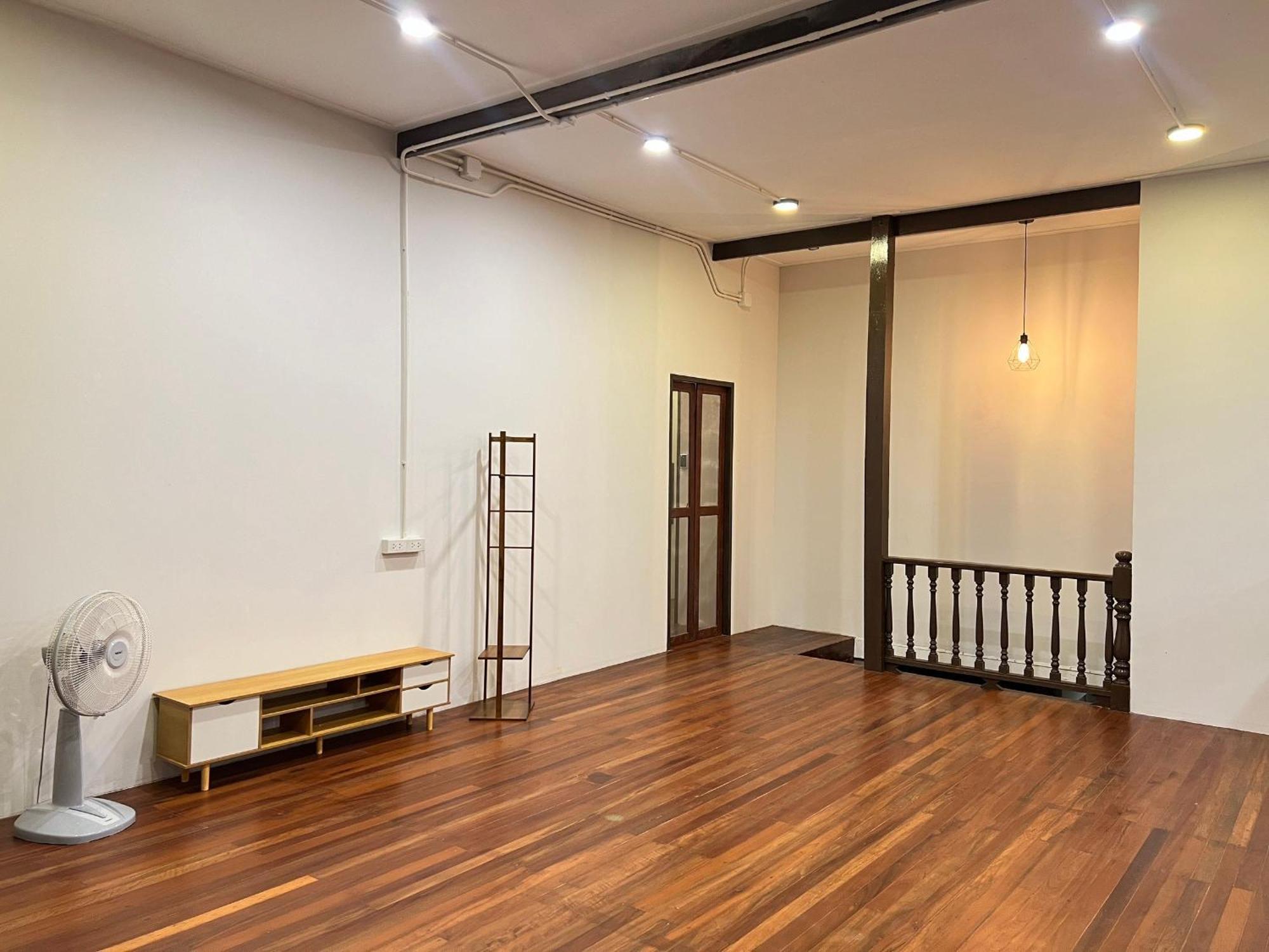 Hostel House Ju Bangkok Zewnętrze zdjęcie