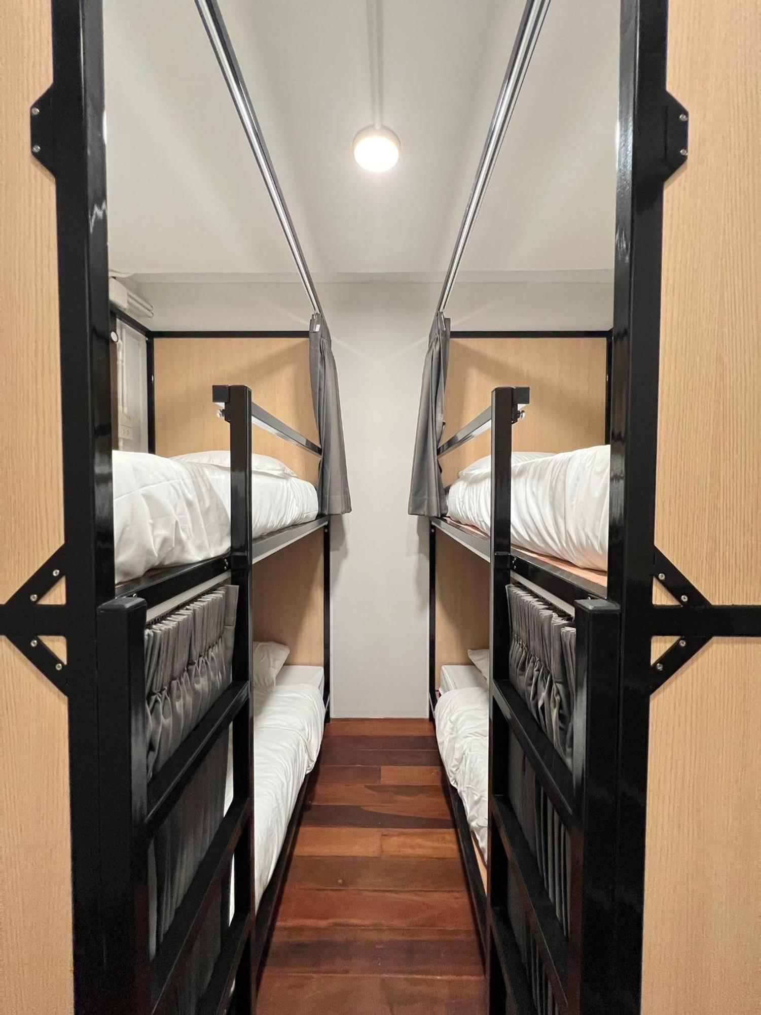 Hostel House Ju Bangkok Zewnętrze zdjęcie