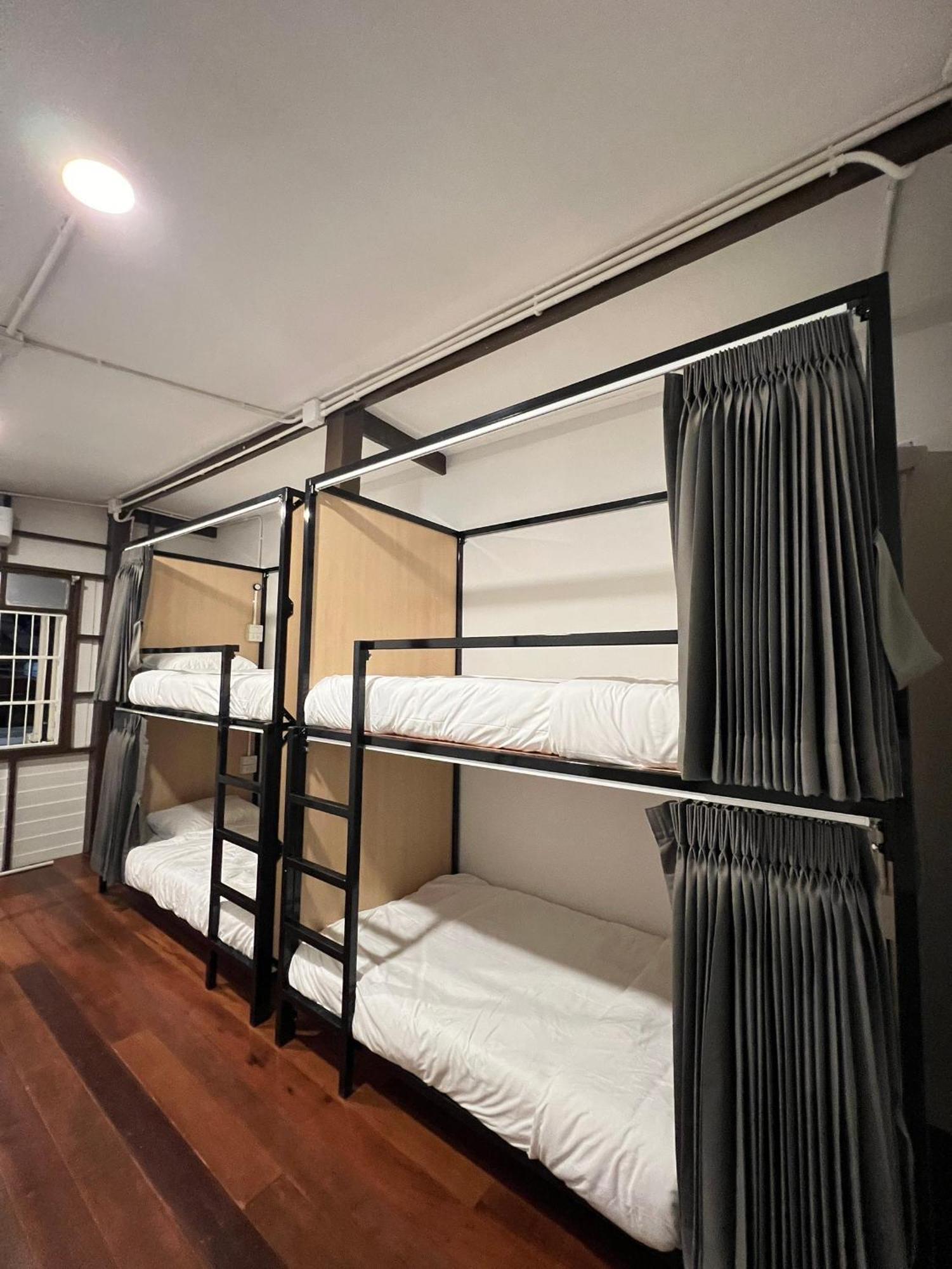 Hostel House Ju Bangkok Zewnętrze zdjęcie