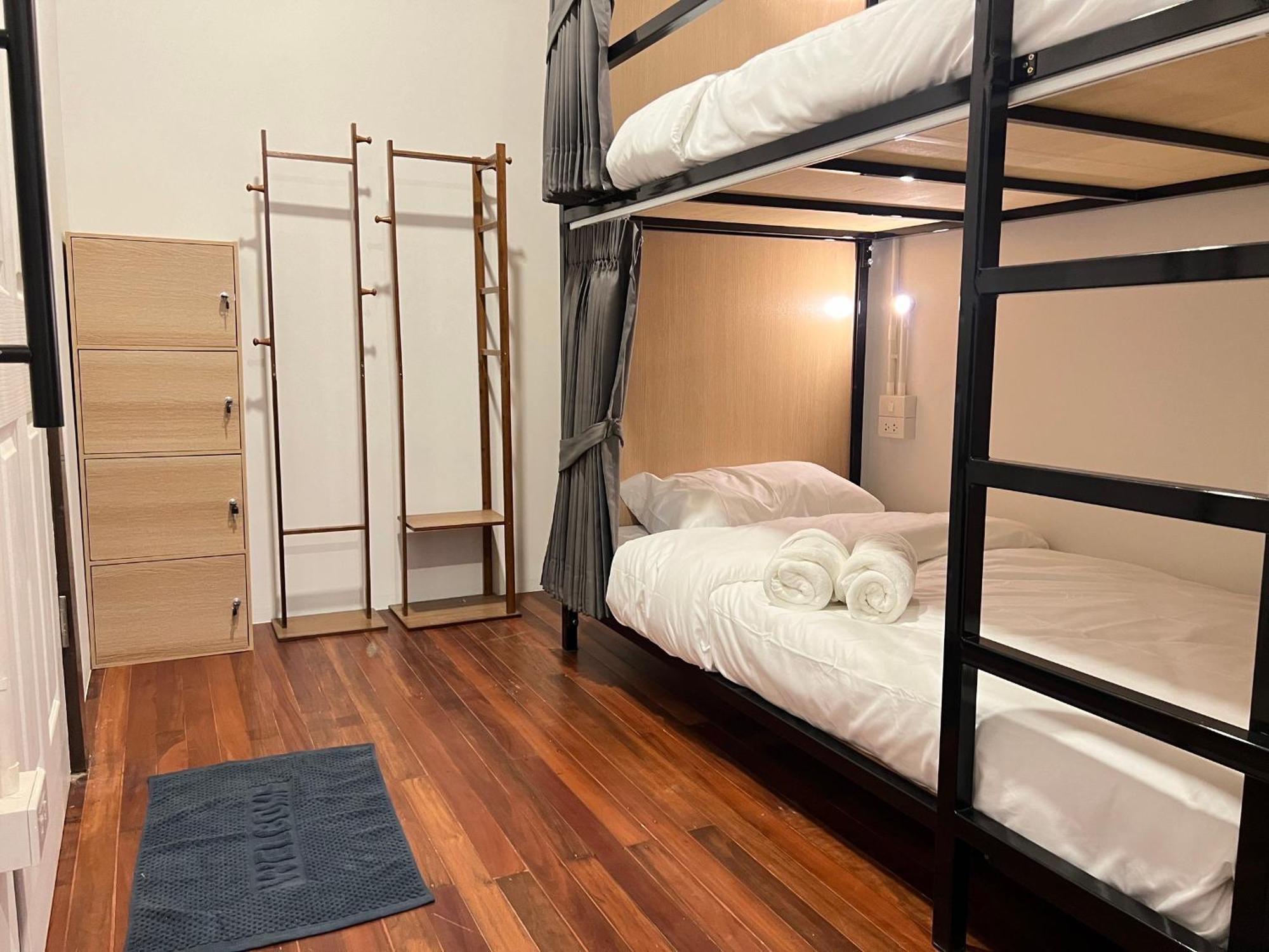 Hostel House Ju Bangkok Zewnętrze zdjęcie